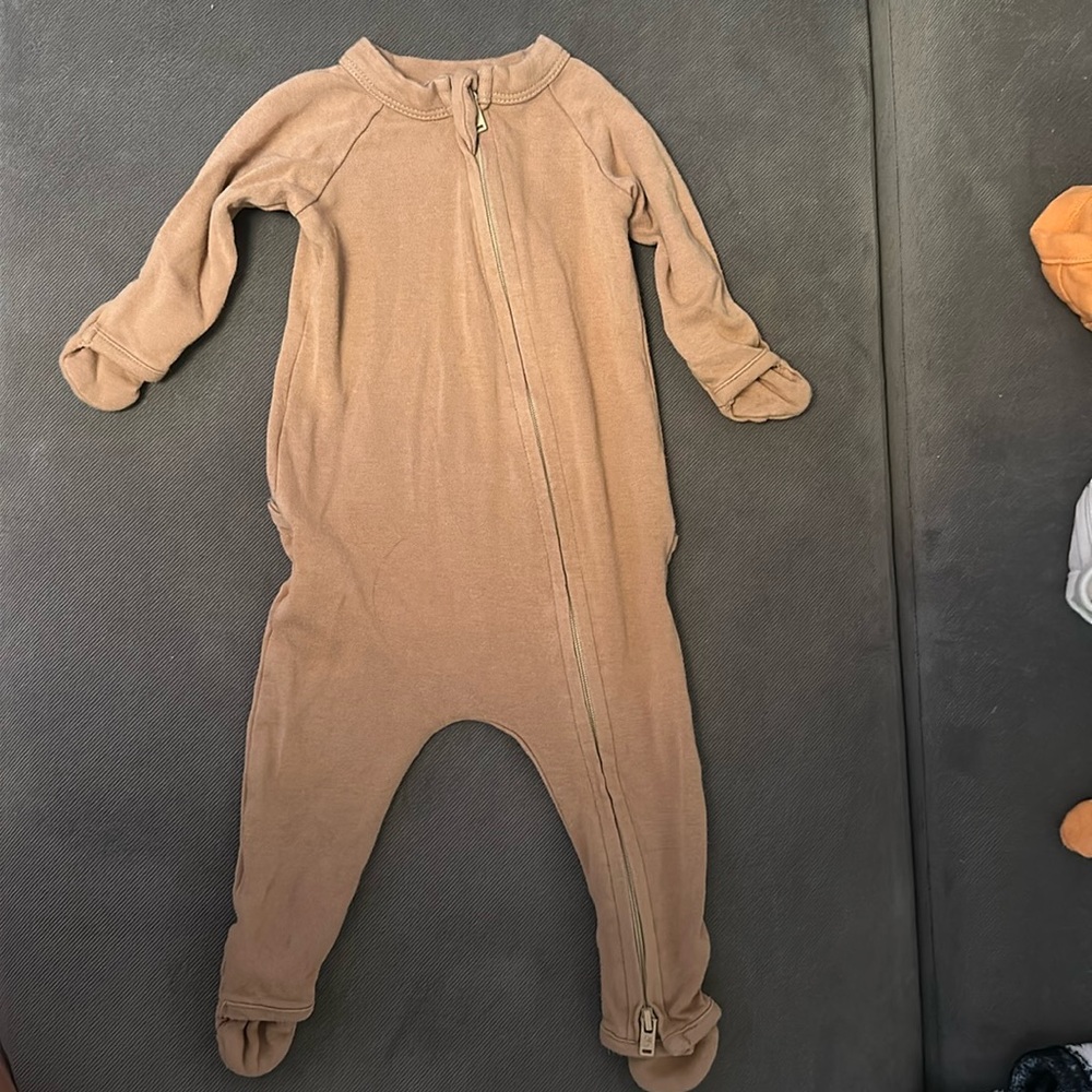 Goumi baby footie